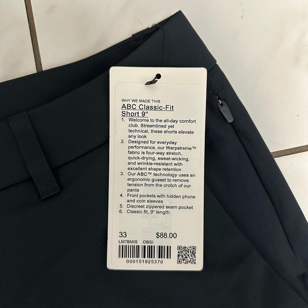 Lululemon ABC Classic-Fit Shorts in Dark Gray